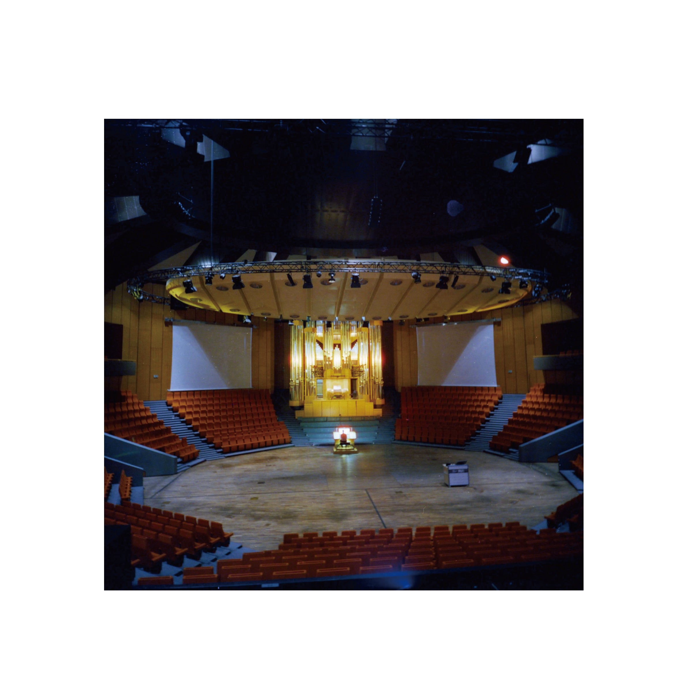 Cinestill 800T Tungsten 120 Format