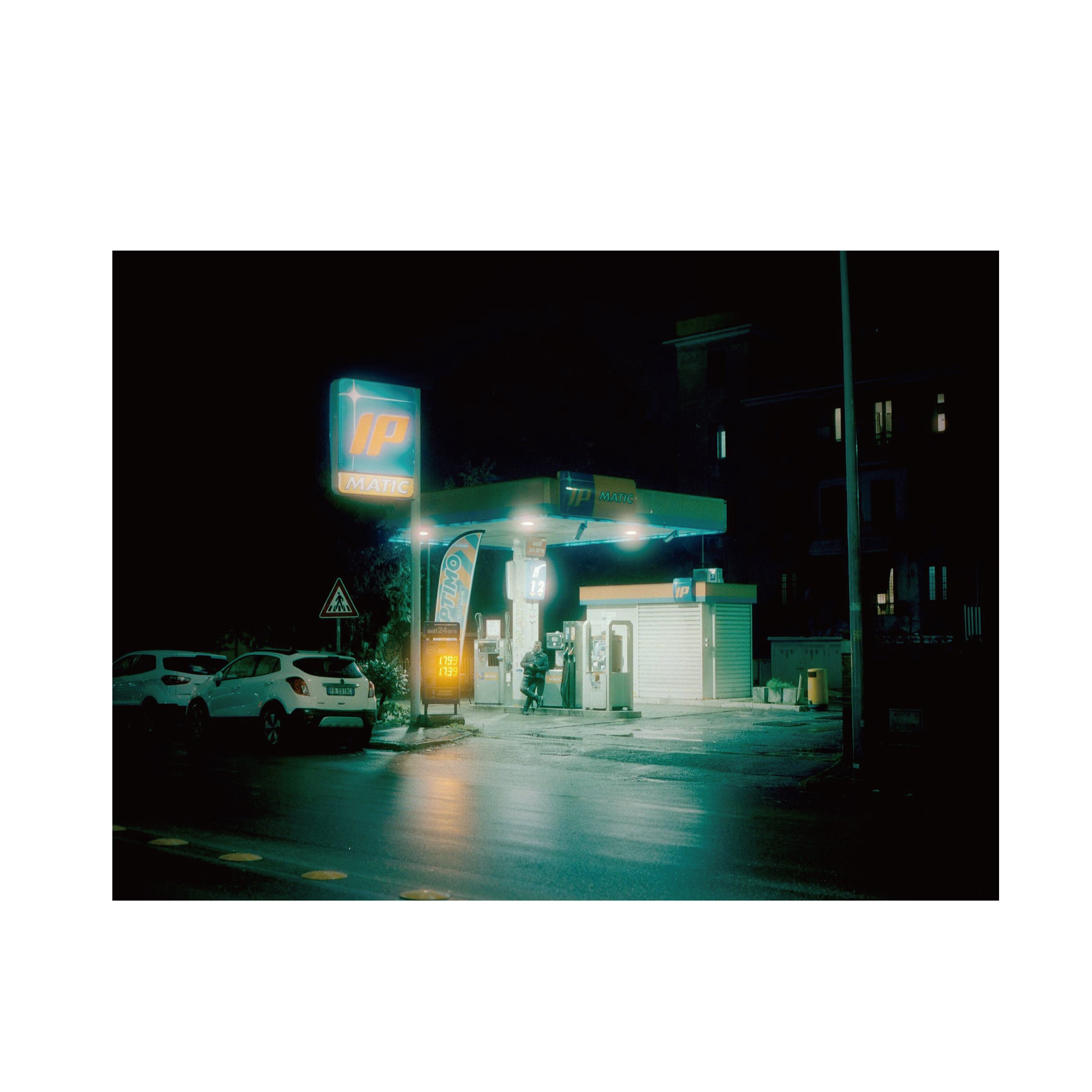 Cinestill 800T Tungsten 120 Format