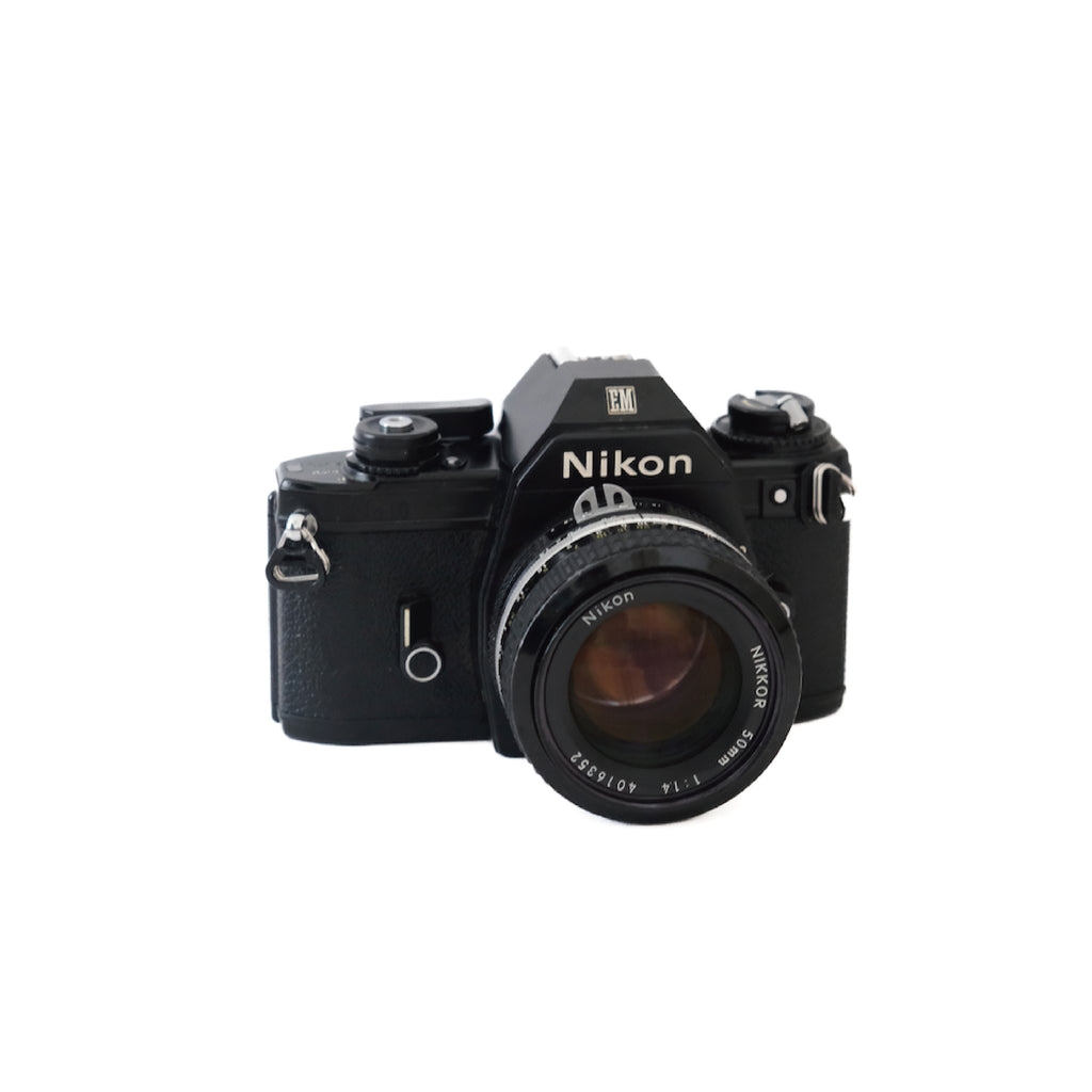 Nikon EM