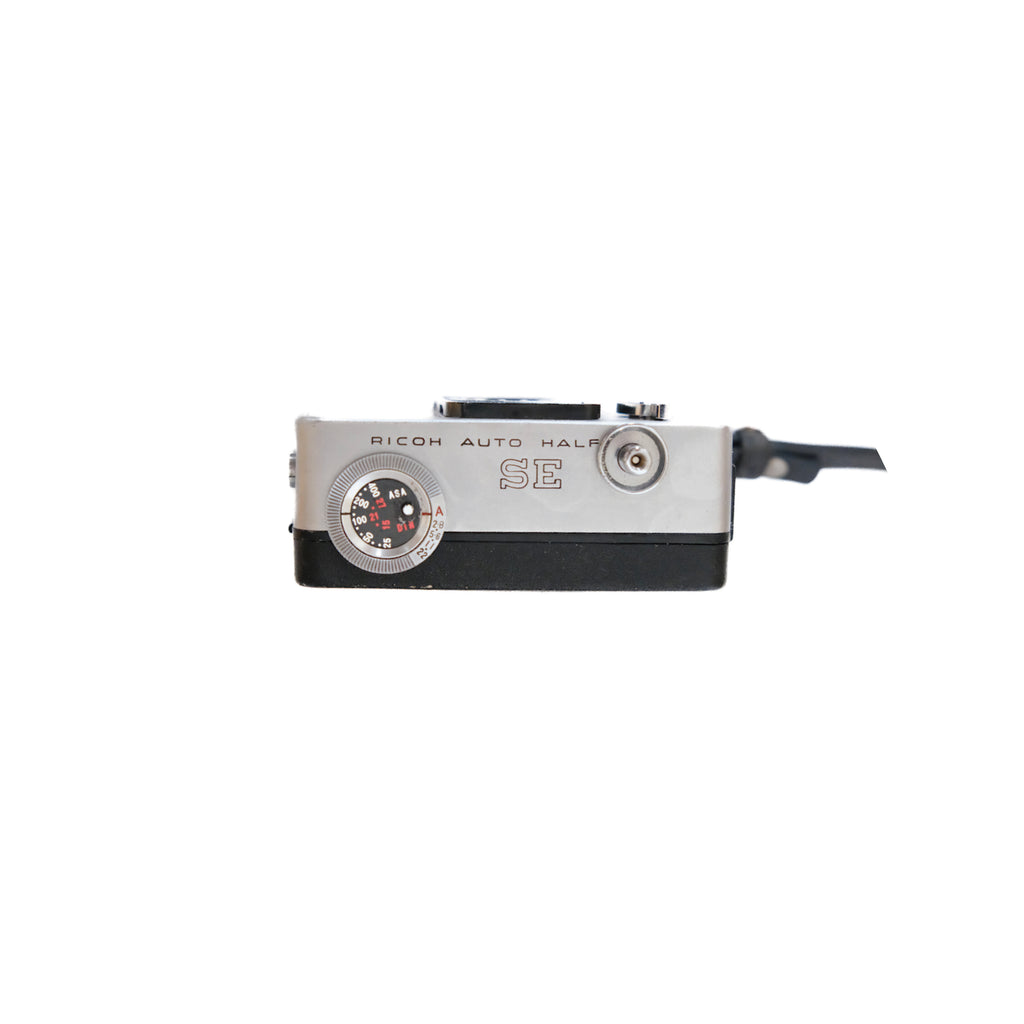 Ricoh Autohalf SE silver