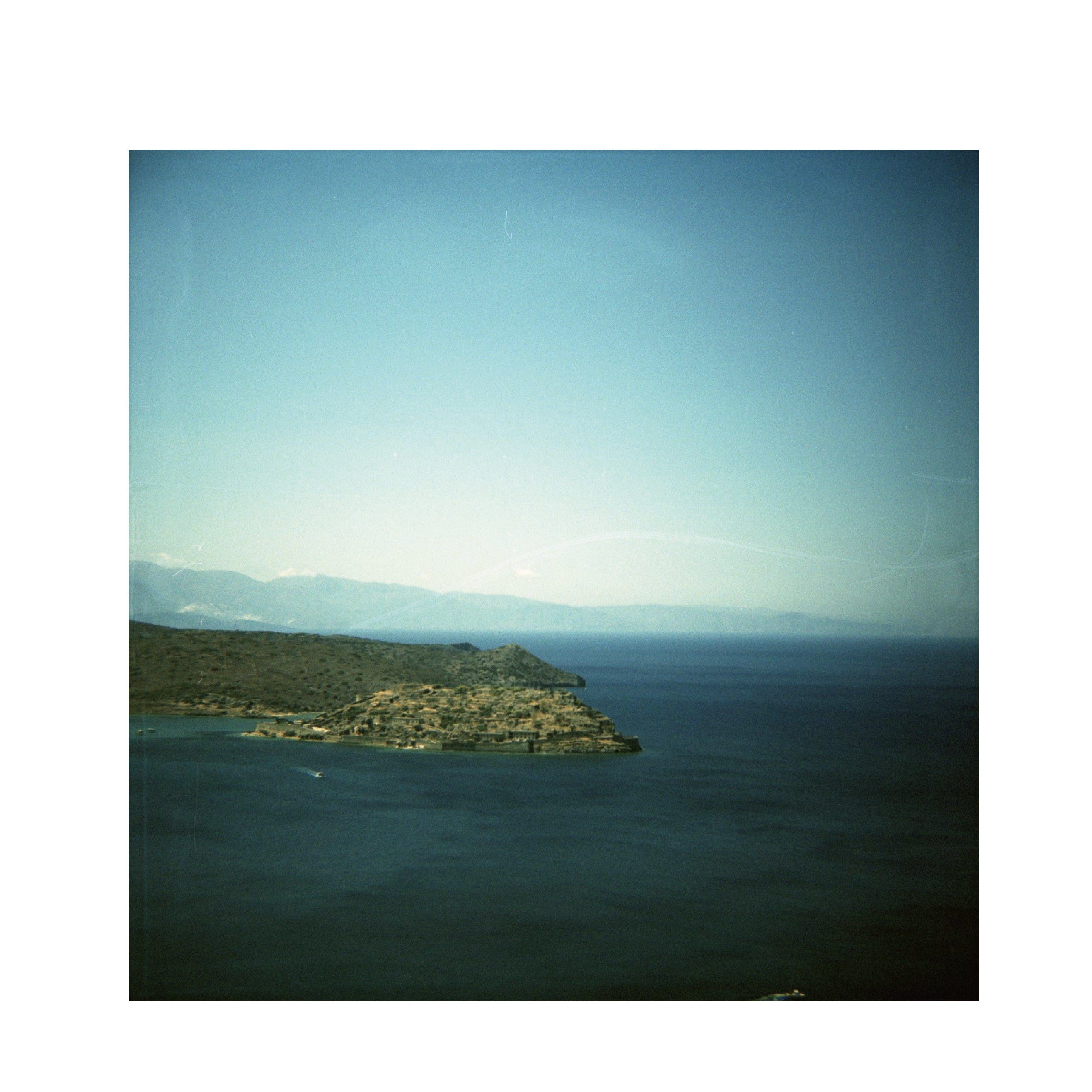 Fujifilm Fujichrome Velvia 50 120 format (5 Rolls Package)